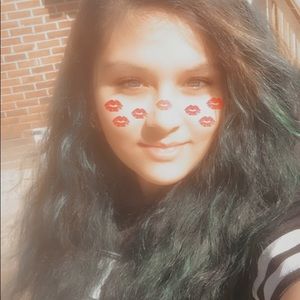 Meet your Posher, Ellen